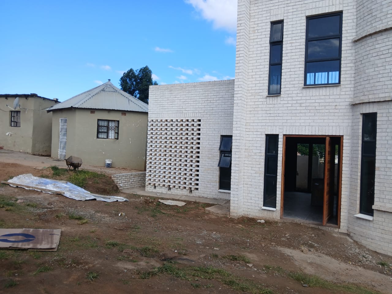 WhatsApp Image 2025-05-19 at 14.07.39